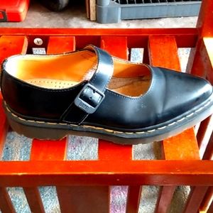 Dr. Marten's Pointed Shoes
